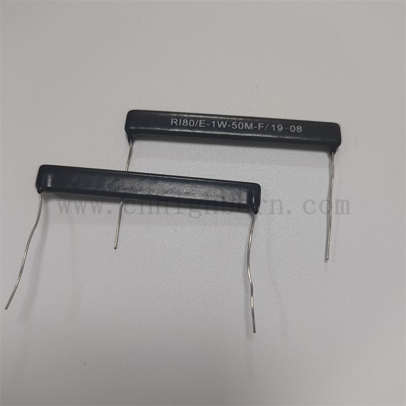 Résistances de film épaisses personnalisées Série HVR de résistances haute tension avec des performances élevées