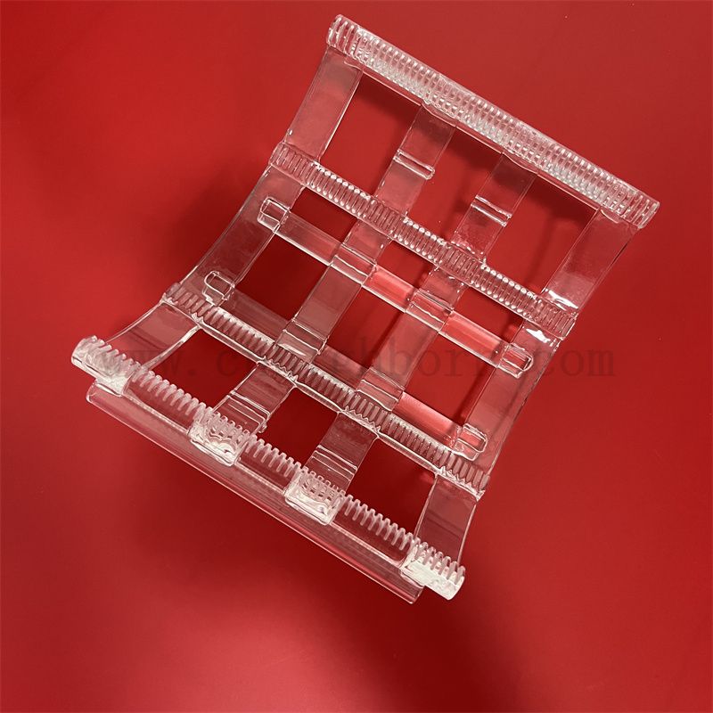 Fourniture d'usine Énergie solaire personnalisée transparent transparent en verre de silice fusionnée Board en verre