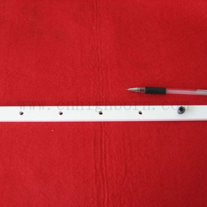 Zircone à haute usure Zirconi ZRO2 Guide de rail du plomb rainuré en céramique Guide linéaire
