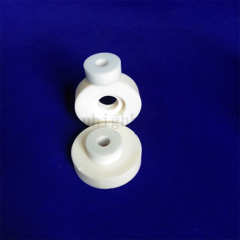 Manches en céramique d'alumine à haute température AL2O3 Buisson en céramique