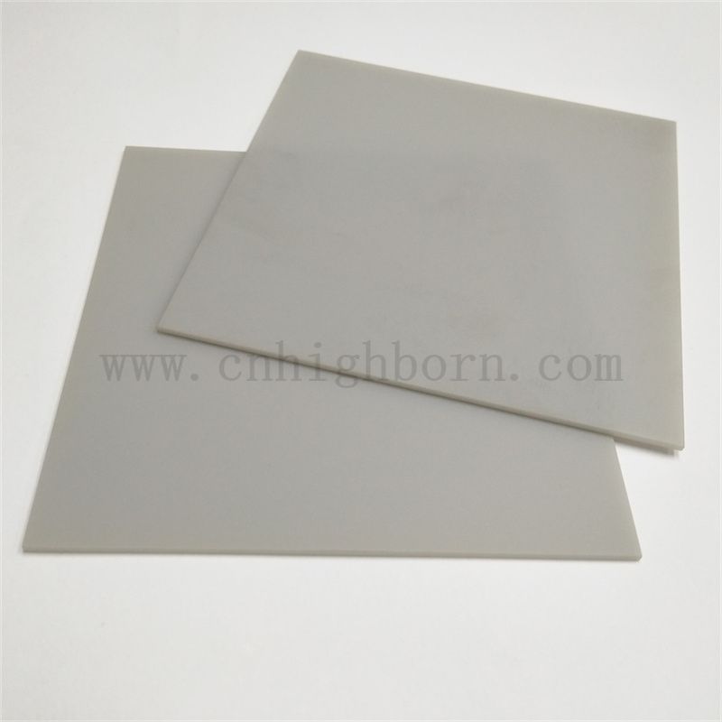 Plaque de nitrure d'aluminium à conductivité thermique à haute conductivité thermique à thermosphone personnalisée