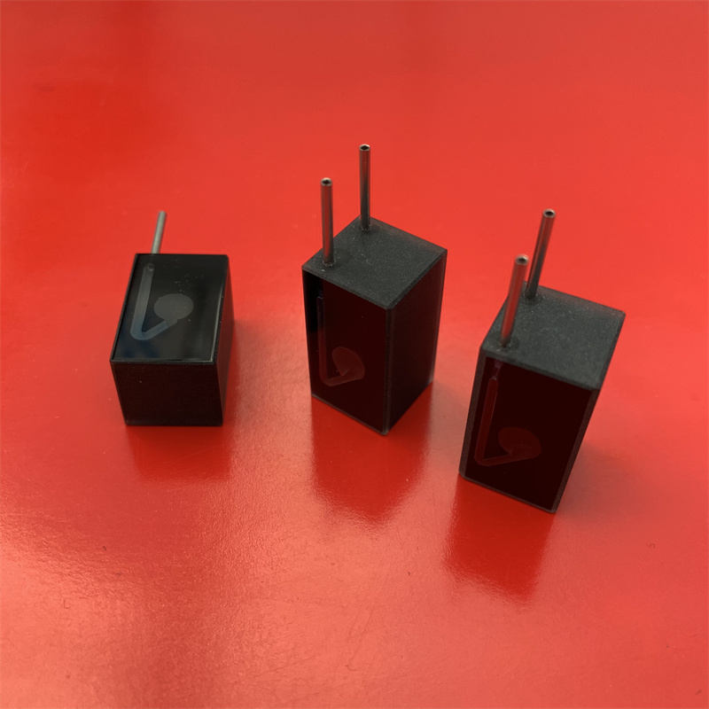 Tath lumineux de 10 mm 0,03 ml de flux de verre optique Couve noire de quartz