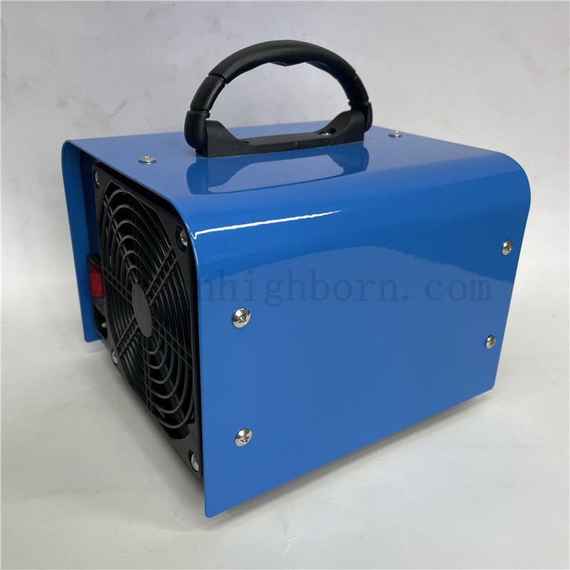 Machine de désinfection d'air de bureau Générateur d'ozone pour la voiture Home Car Formaldéhyde Ozonizer