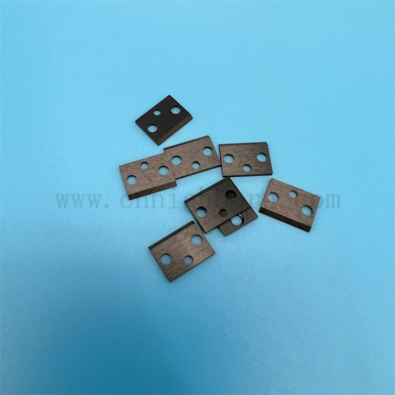 Haute dureté noire zircone assiette en céramique avec trous