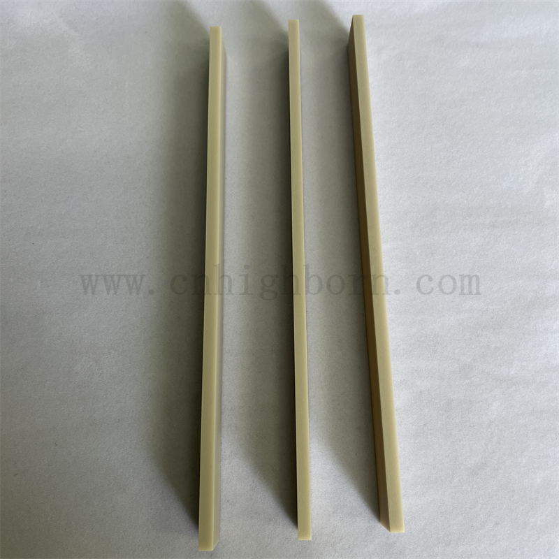 Fiche d'isolation en céramique nitrure en aluminium de haute pureté