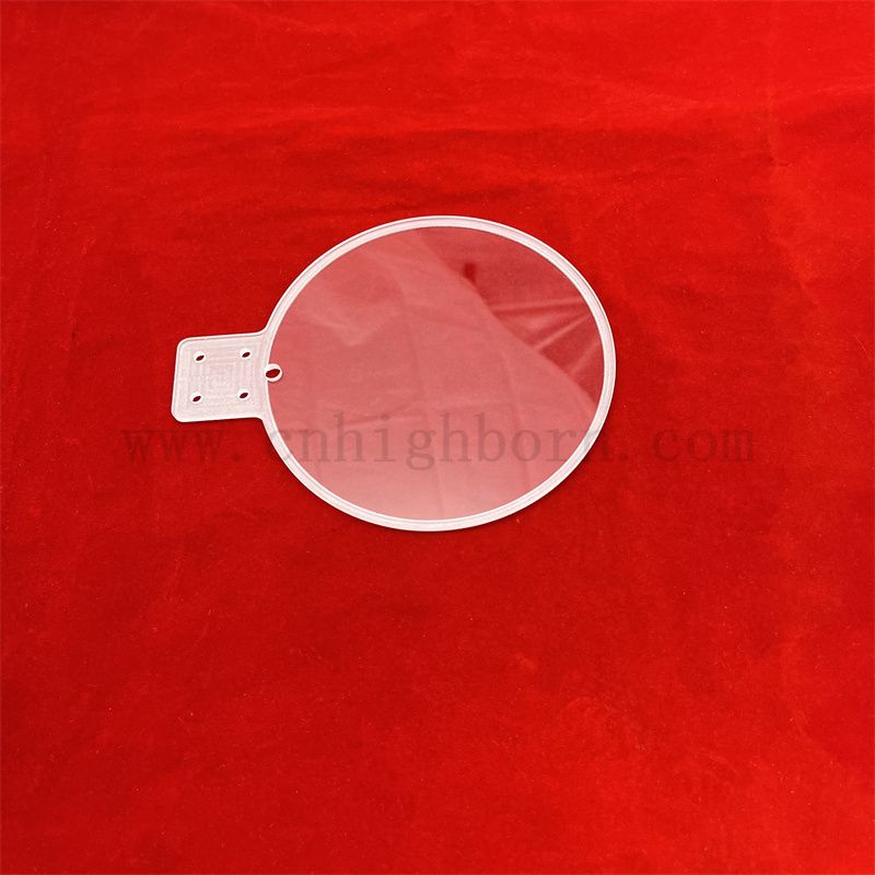 Résistance à haute température Processus profond Clear Claid Quartz Glass Wafer avec trou