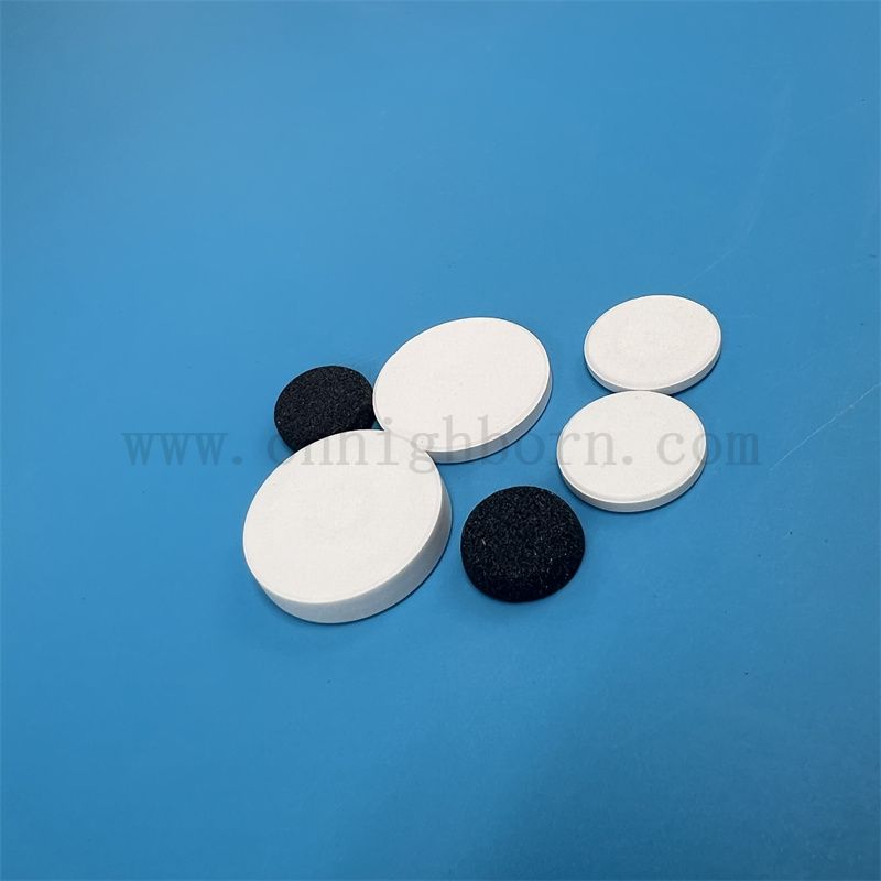 Isolateur poreux en carbure de silicium Plaque de filtre Alumine Disque de filtration d'air en céramique