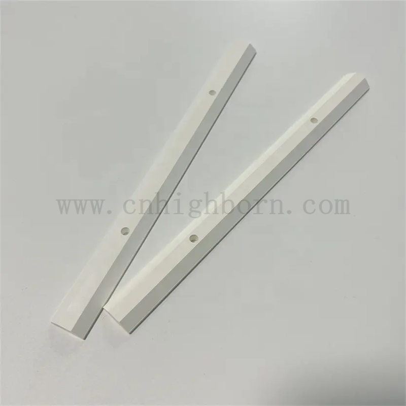 Haute pureté personnalisée à 99% Isolateur de nitrure de bore BN BN CERAMIQUE ROD