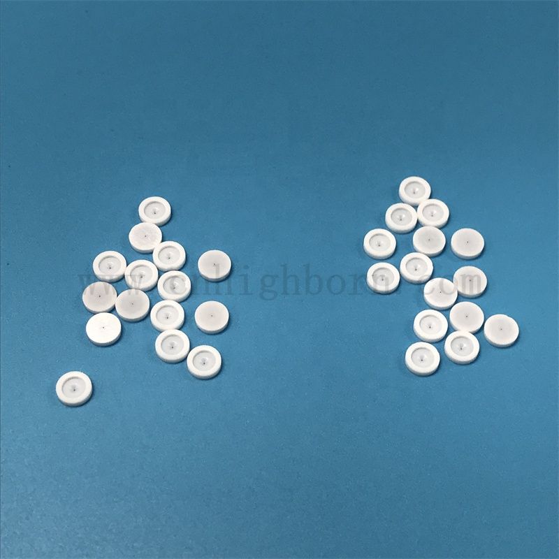 Isolant blanc zircone partie irrégulière