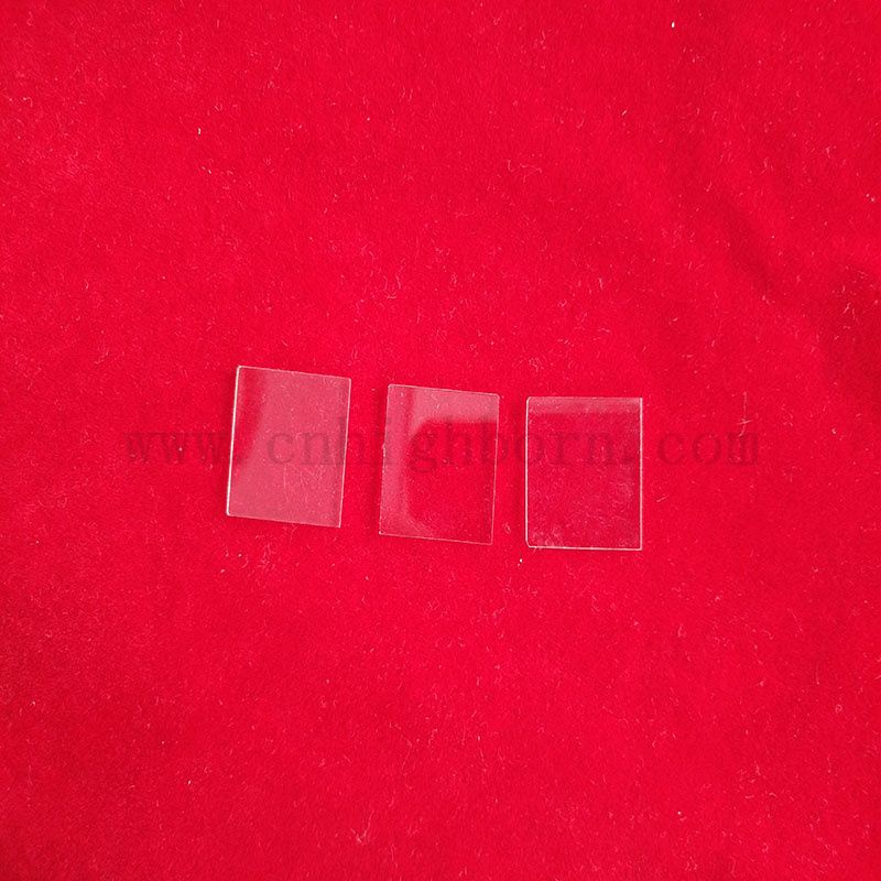  Feuille de verre à quartz de silice transparente à transmittance élevée pour instruments optiques