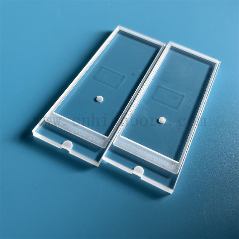 Panneau en verre de quartz transparent rectangulaire de traitement en profondeur avec alésage laser