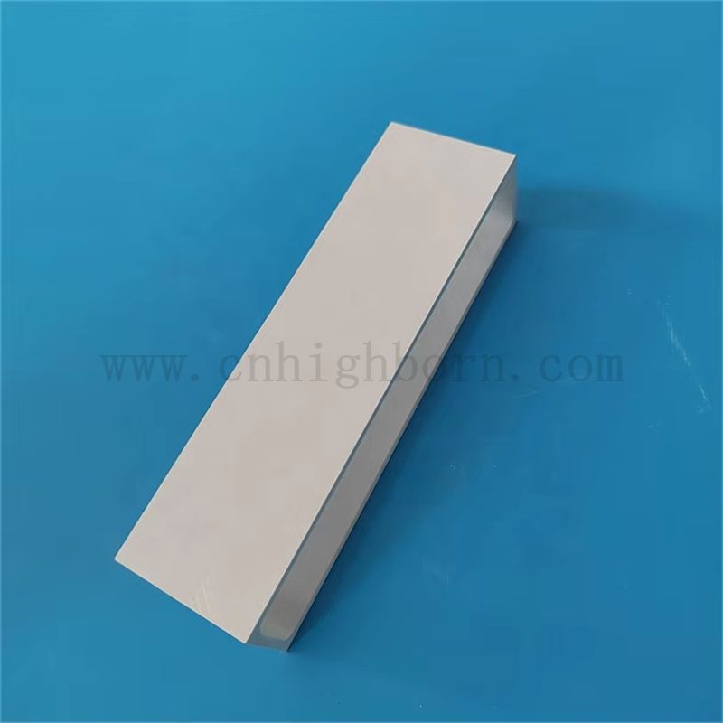 Haute pureté 99% BN CRUCIBLE CUCIBLE RECTANGE DE NITRON DE BORON