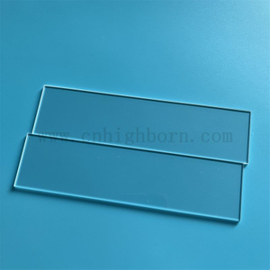 Panneau en verre de silice fondu poli transparent rectangulaire de haute pureté pour UV