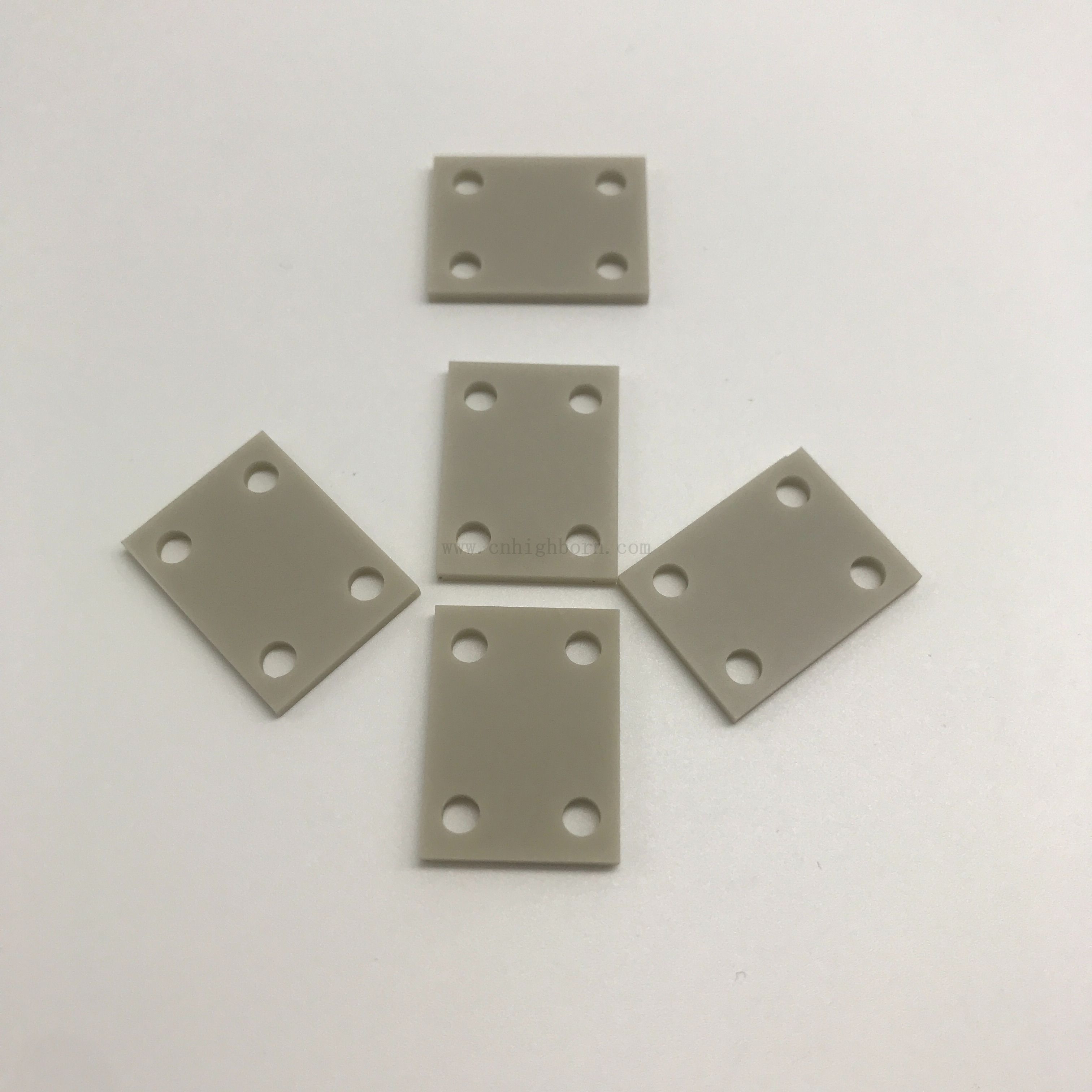 Cale en céramique élevée de panneau de plat de feuille d'AlN de nitrure d'aluminium de conductivité thermique