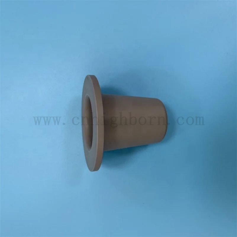 Tuyau de douille irrégulier personnalisé en carbure de silicium avec pièce/tube en céramique SiC fritté par réaction de bride