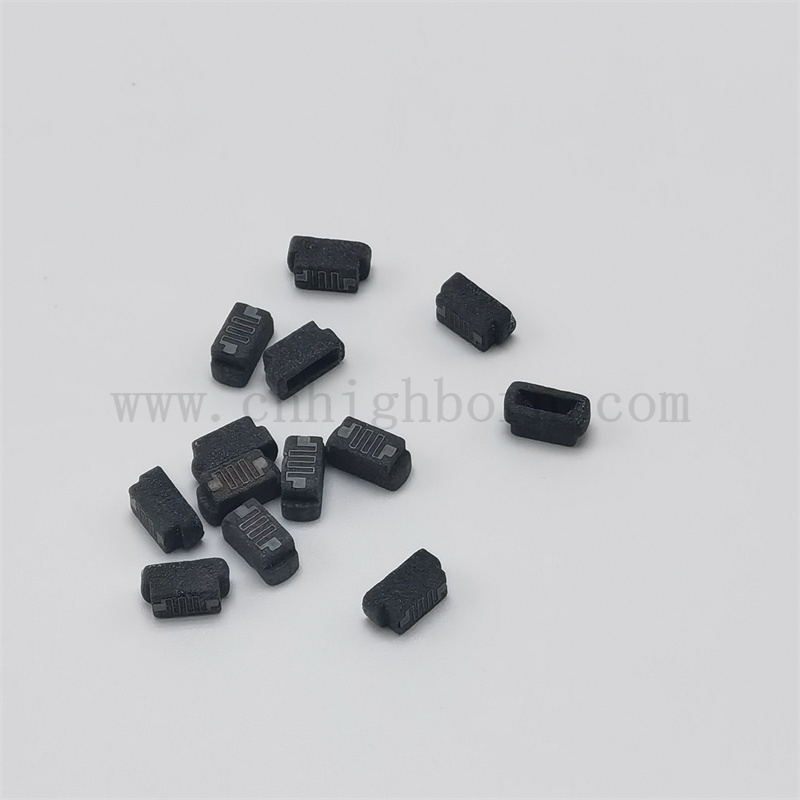 Cigarettes électroniques écologiques à la vente à chaud