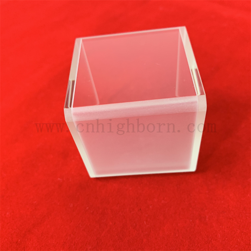 Marchandises de verre de laboratoire Clear Quartz Flow Cell UV Spectrophotomètre visible Cuvette en verre Lovibond Quartz Lovibond
