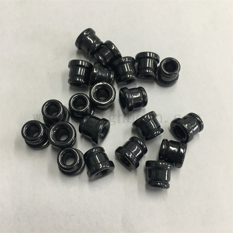 Usure résistance Black Titanium Oxyde en céramique Eyelet Textile Céramique Fil Fil Guide