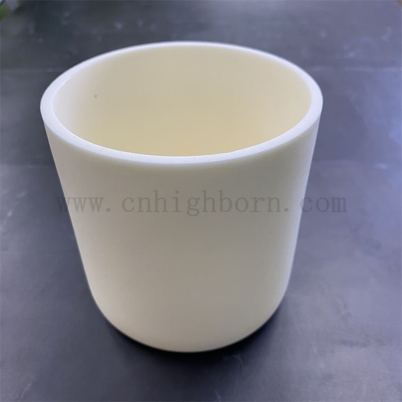 99 Alumina Cructible Cruundum Cruundum Cructible pour le laboratoire