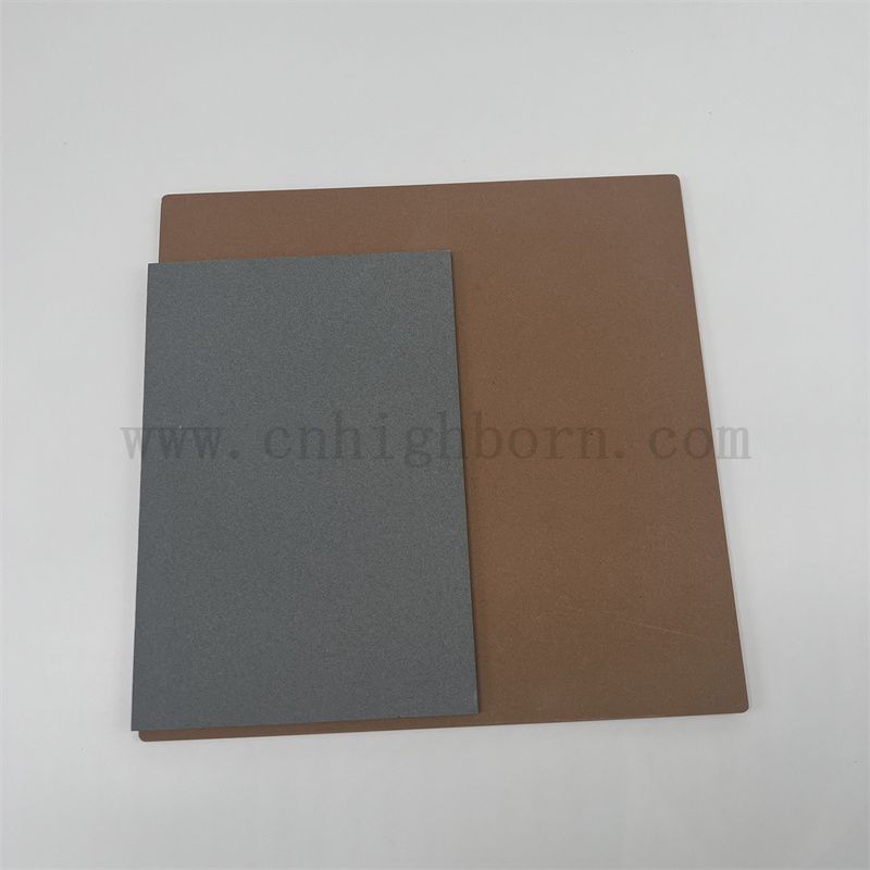 Alumine noire noire poreuse Adsorption électrostatique Adsorption AL2O3 Diffuseur en céramique