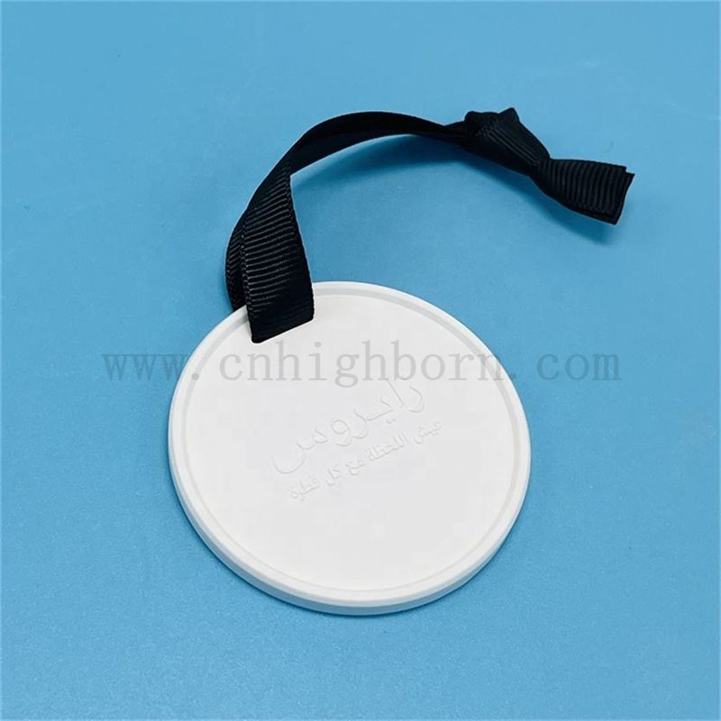 Arôme de logo en relief personnalisé Diffuseur suspendu pierre parfumée avec ruban