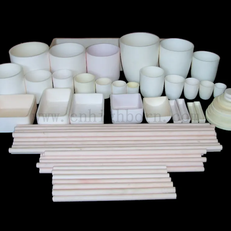 Laboratoire scolaire 99% AL2O3 Cerramic Crucible Crucine Alumine Melting Pot Combustion Boat for Industrial Analysis