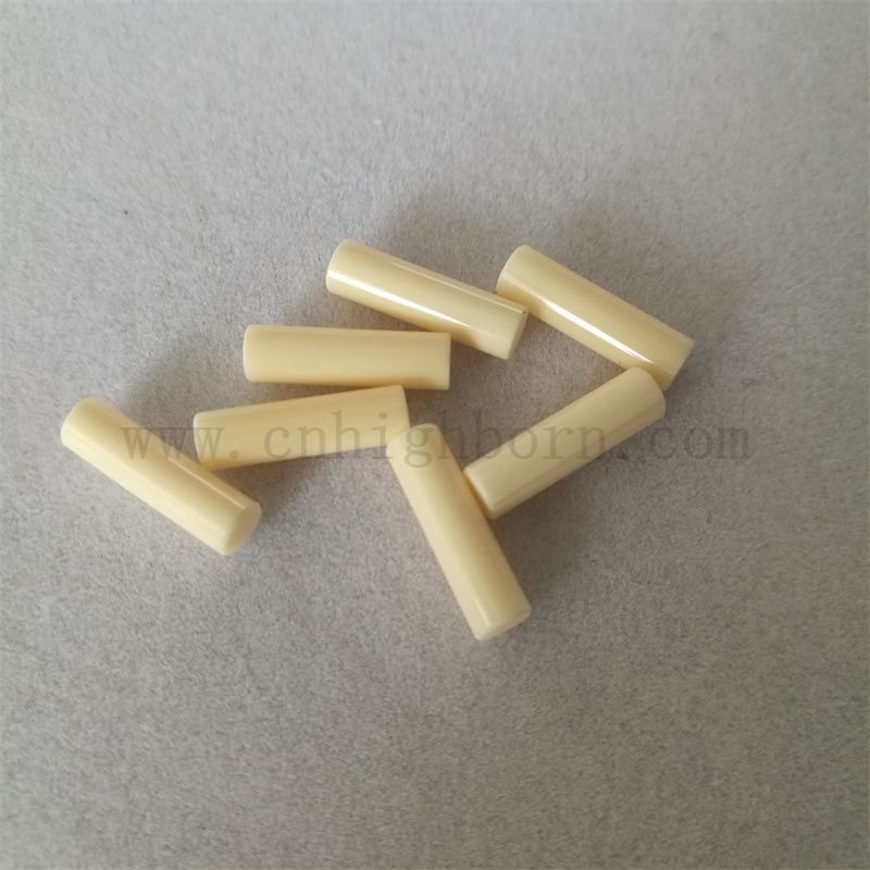 Matériau isolant personnalisé 99% AL2O3 ROLE POLIÉE CERAMIQUE ALIMINE POUR TEXtile