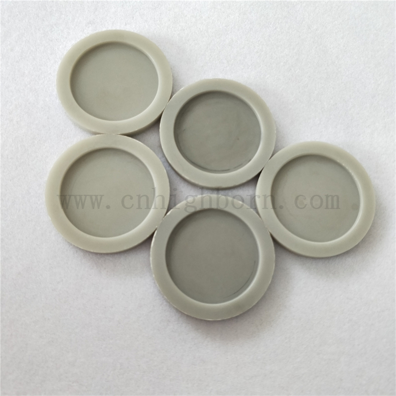 Nitrure d'aluminium personnalisé Pièces en céramique ALN usinée