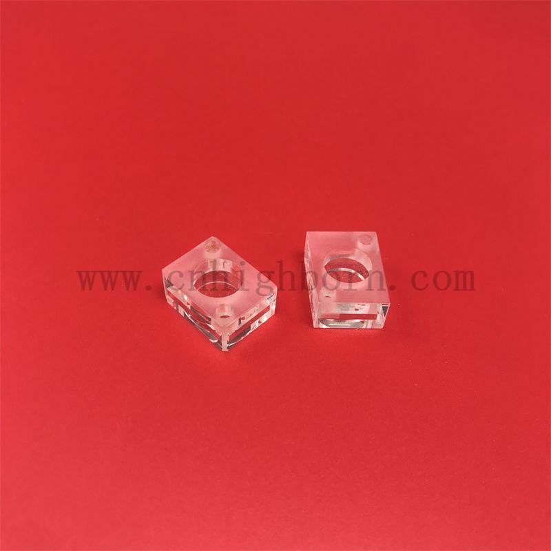 Instruments de quartz de recherche en laboratoire semi-micro fluoromètre UV Quartz Glass Cuvette