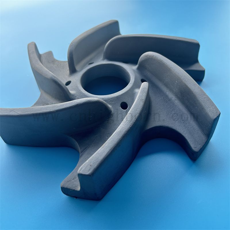 Réaction en carbure de silicium isolant