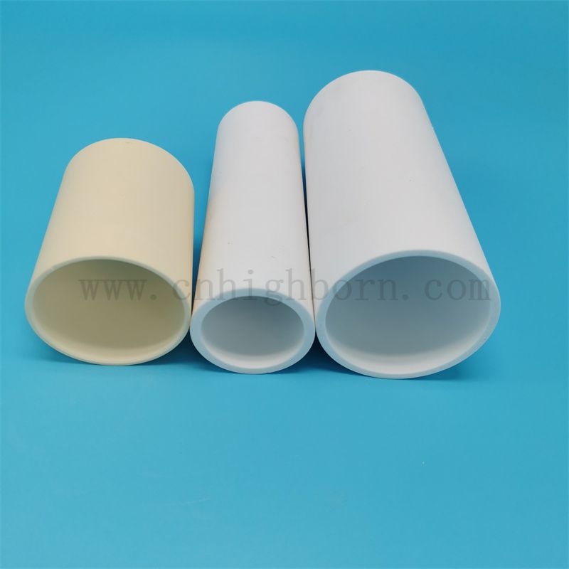 Température à haute température 95% 99,5% AL2O3 tuyaux de tuyaux en céramique