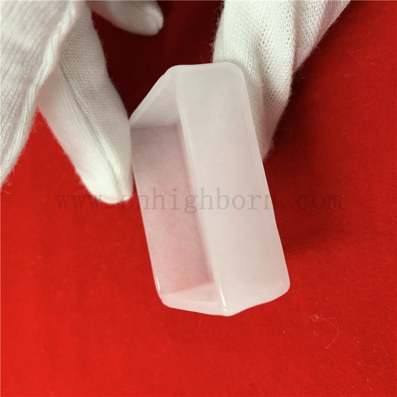 Forme carrée personnalisée translucide Creucible en verre de quartz opaque