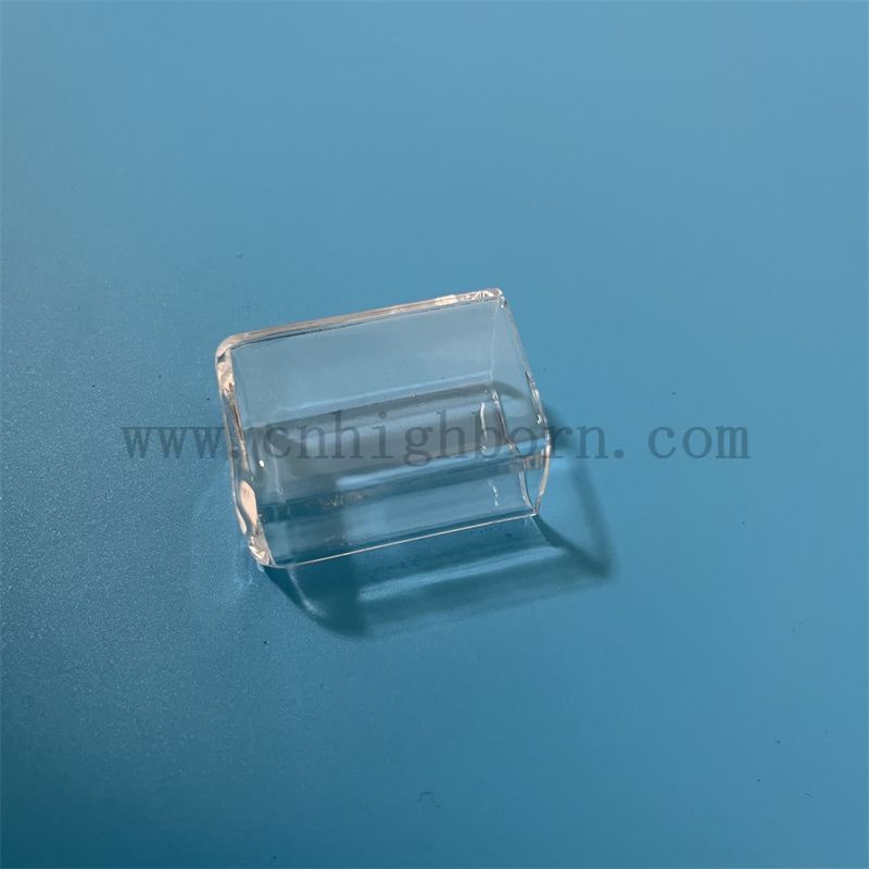 tube transparent carr&eacute;