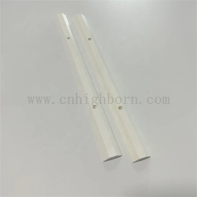 Haute pureté personnalisée à 99% Isolateur de nitrure de bore BN BN CERAMIQUE ROD