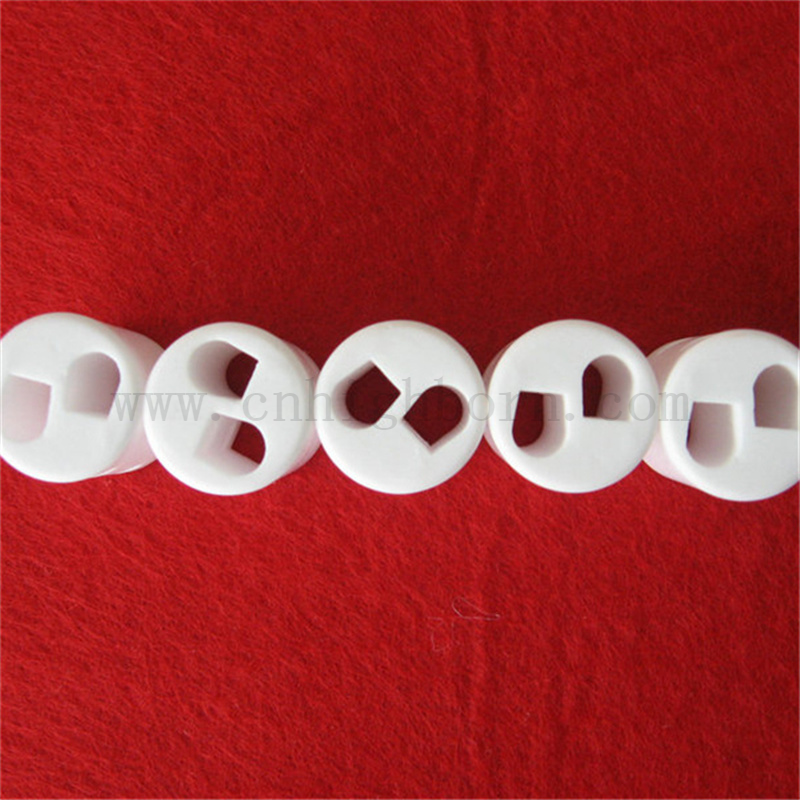 tube inhabituel d'alumine