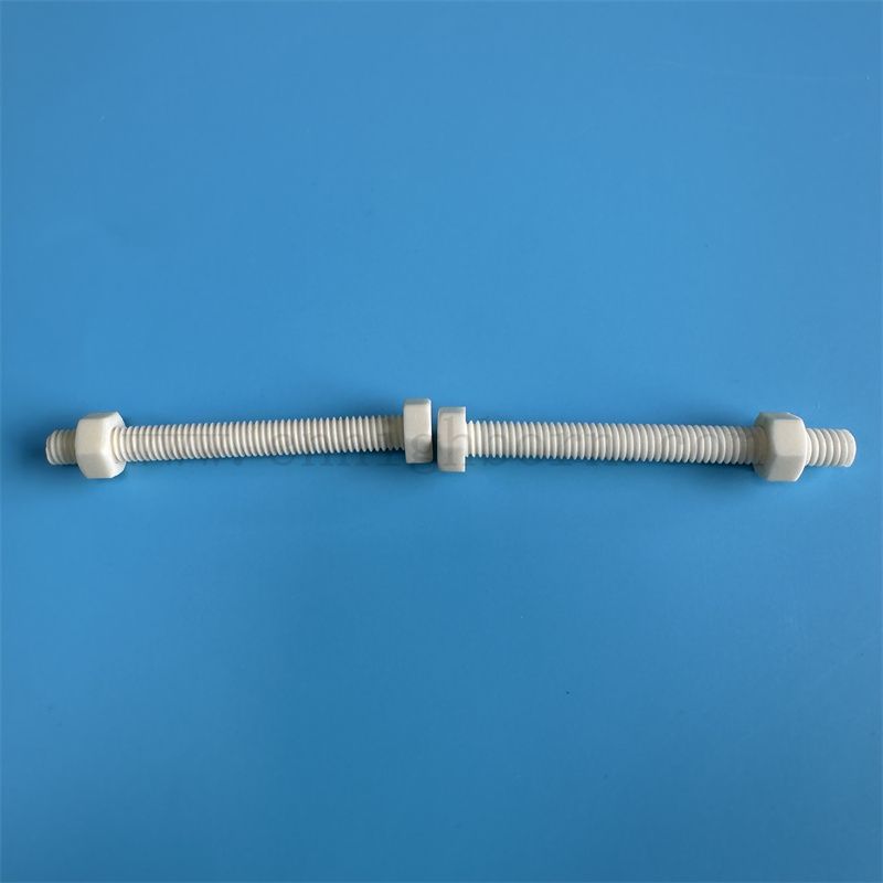 Alumine Alumina AL2O3 personnalisée 95% Boulon à vis et écrou de vis à vis et d'écrou en céramique