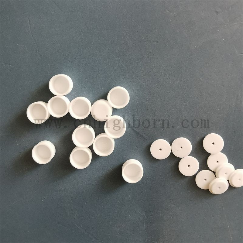 creuset en c&eacute;ramique d'alumine