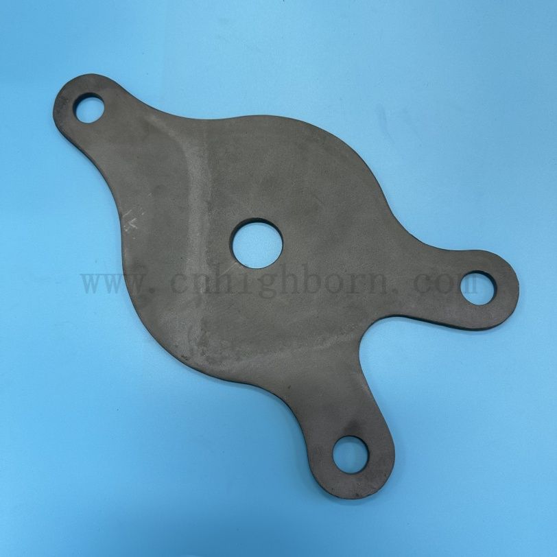 Plaque de réglage de meubles de four en forme de poisson en céramique de carbure de silicium SiC résistant à l'usure et aux chocs thermiques pour la cuisson de plaques/bols en céramique