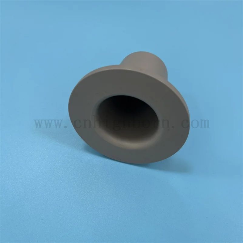 Tuyau de douille irrégulier personnalisé en carbure de silicium avec pièce/tube en céramique SiC fritté par réaction de bride