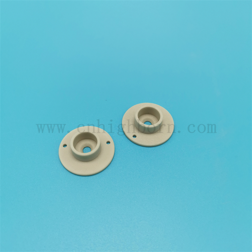 Usinage de précision ALN ​​RING Aluminium Nitrure Céramique Isulatrice 