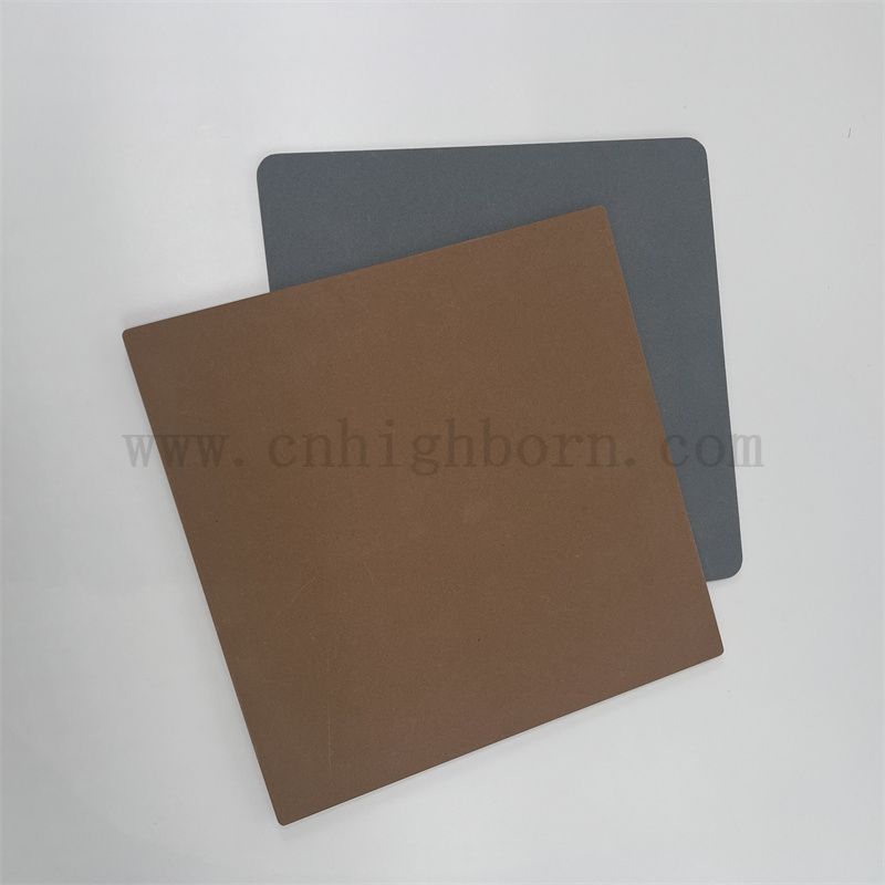 Alumine noire noire poreuse Adsorption électrostatique Adsorption AL2O3 Diffuseur en céramique