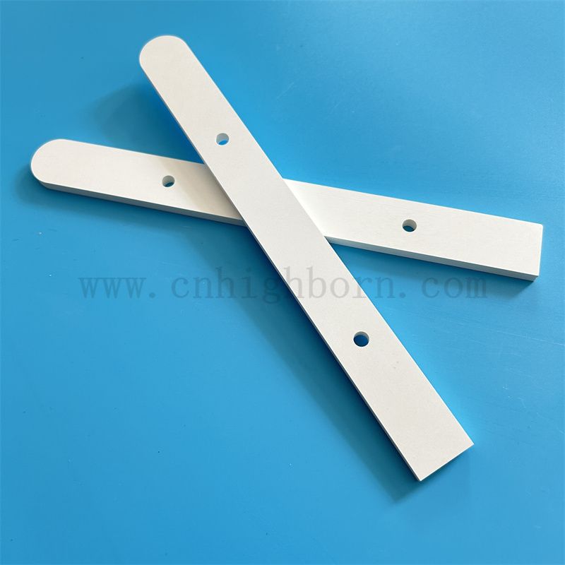 Nitrure de bore hexagonal BN Strip en céramique Blanc en graphite Fiche en céramique