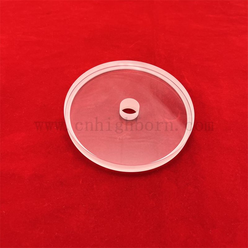 Température profonde Profondage de la plaque de verre à quartz épais à haute température avec trou