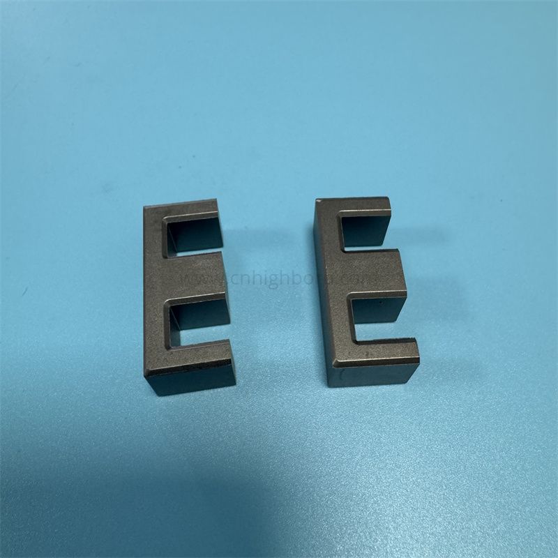 Noyau de ferrite de bloc magnétique doux personnalisé pour transformateur de puissance industriel