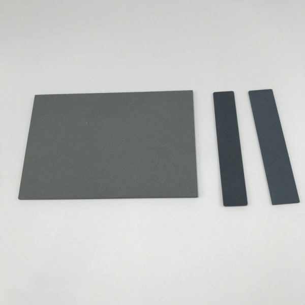 Matériaux céramiques poreux et leurs ventouses sous vide dans la fabrication de semi-conducteurs : fonction et application