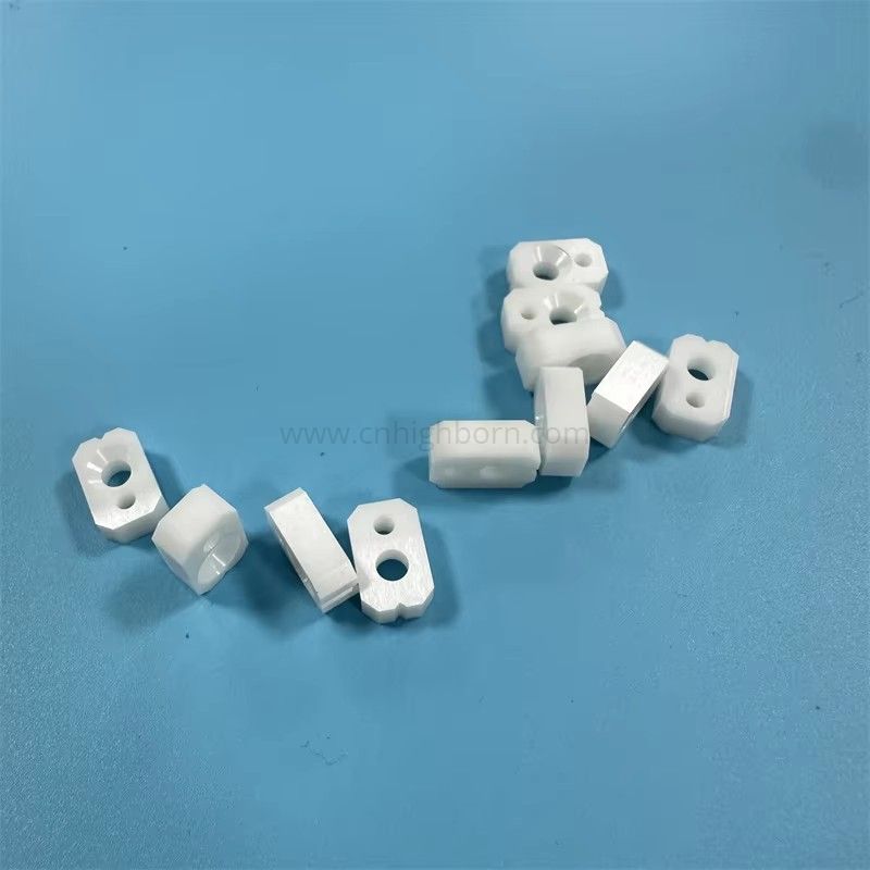 Pièce d'isolation Zro2 faite sur commande de bloc en céramique de zircone de précision