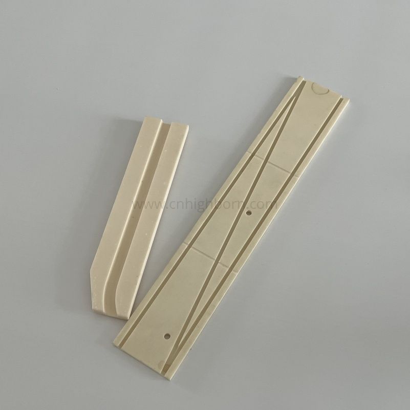  Composant de plaques de structure en céramique d'alumine Al2o3 d'oxyde d'aluminium