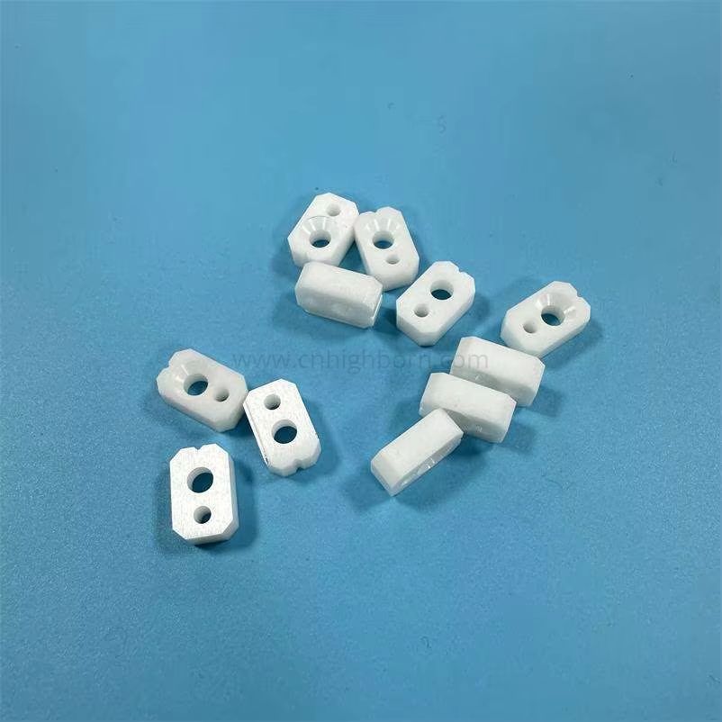 Pièce d'isolation Zro2 faite sur commande de bloc en céramique de zircone de précision