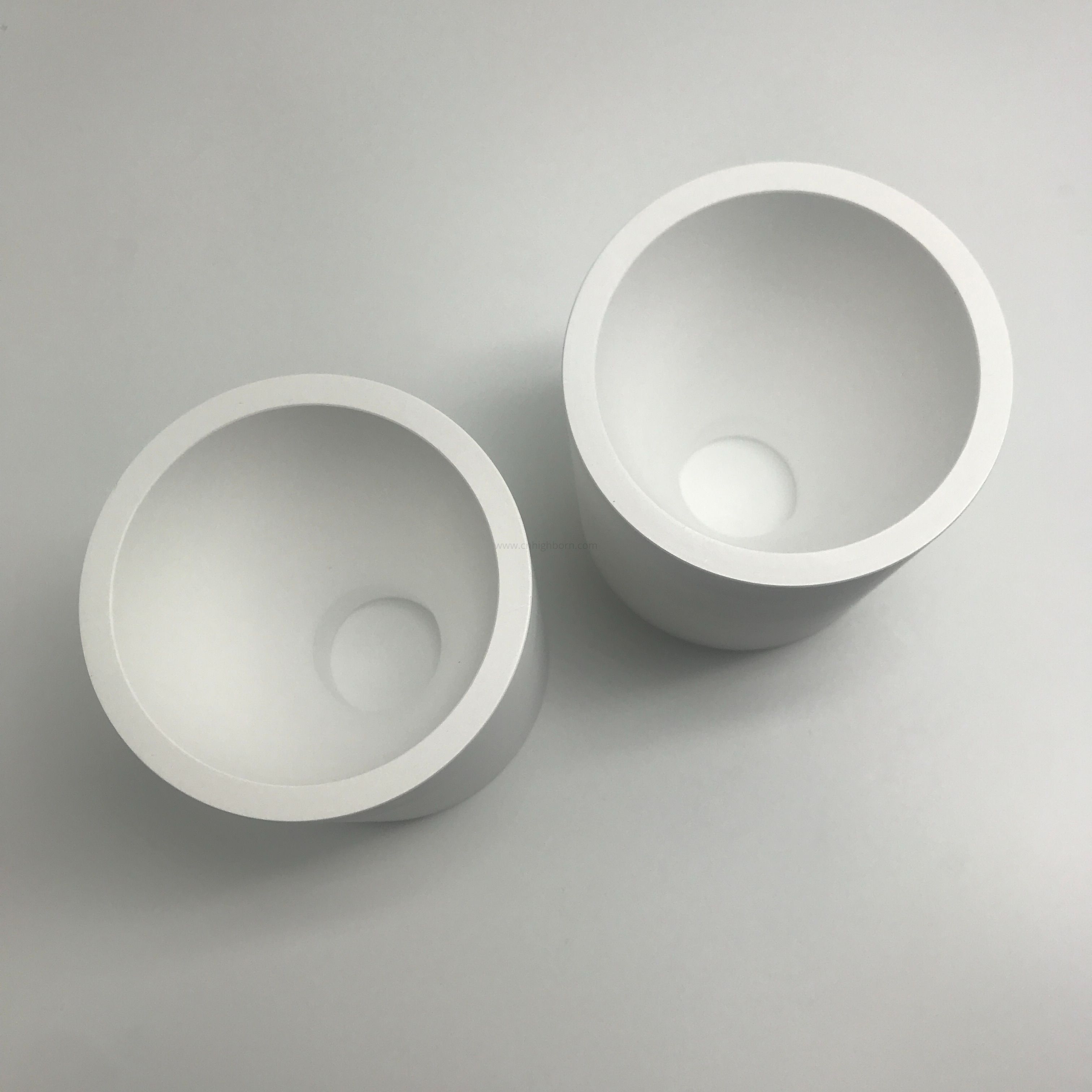 Tube en céramique hexagonal de nitrure de bore BN cylindre creux