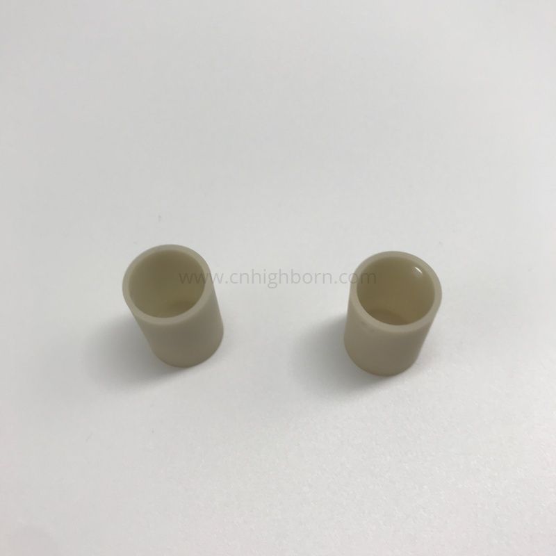 Creuset cylindrique en céramique de nitrure d'aluminium (AlN) à haute conductivité thermique